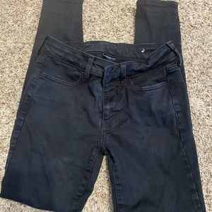 Black American Eagle Skinny Jeans